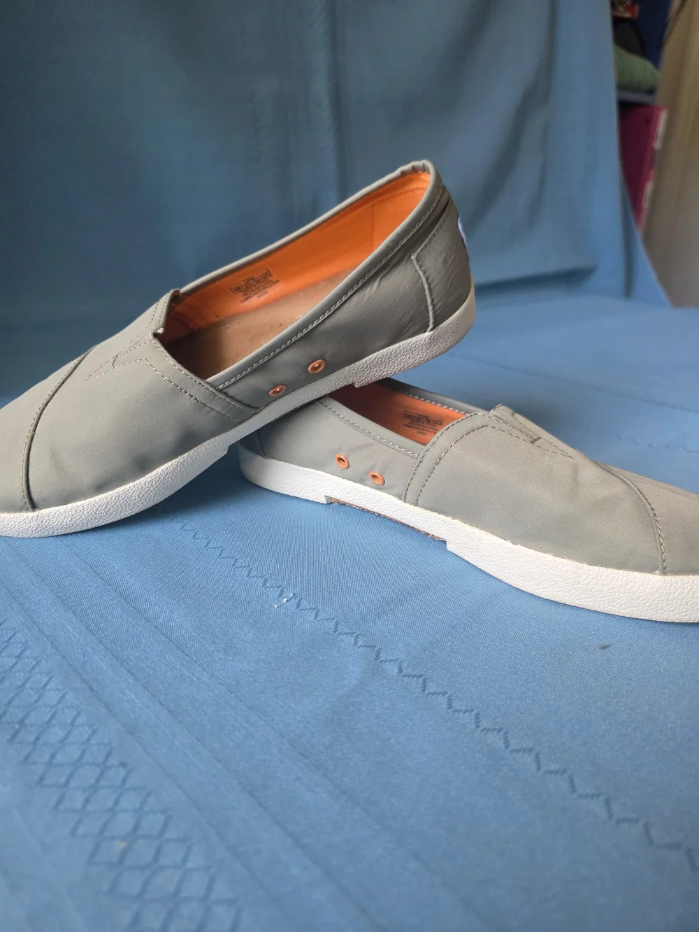 TOMS Gray Slip-On Canvas Shoes Women’s 7.5